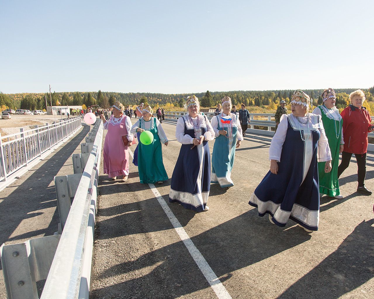 Изображение Открытие моста в Серебрянке. Фоторепортаж